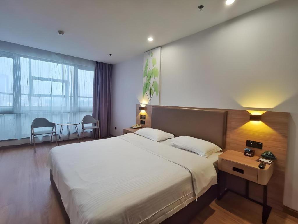 Greentree Inn Jining Yanzhou Jiuzhou Fangyuan Business Hotel Bagian luar foto